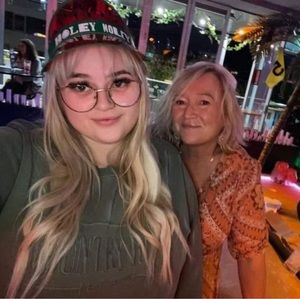 Meet your Posher, Jo